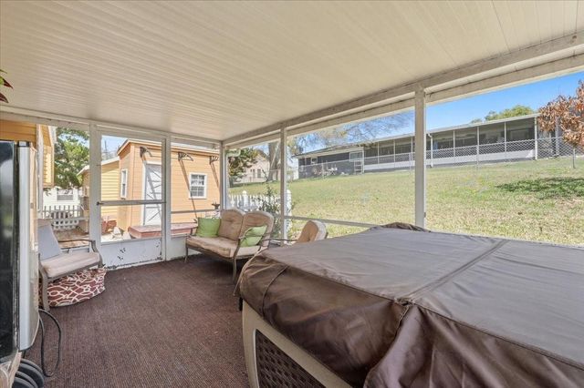 1202 LAKE ARIANA BOULEVARD, Auburndale, FL 33823