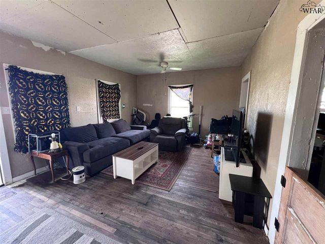 1209 GALVESTON STREET, Wichita Falls, TX 76301