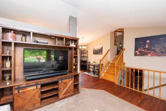 1322 138th Avenue NW, Andover, MN 55304