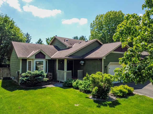 1322 138th Avenue NW, Andover, MN 55304