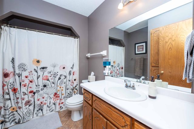 1322 138th Avenue NW, Andover, MN 55304