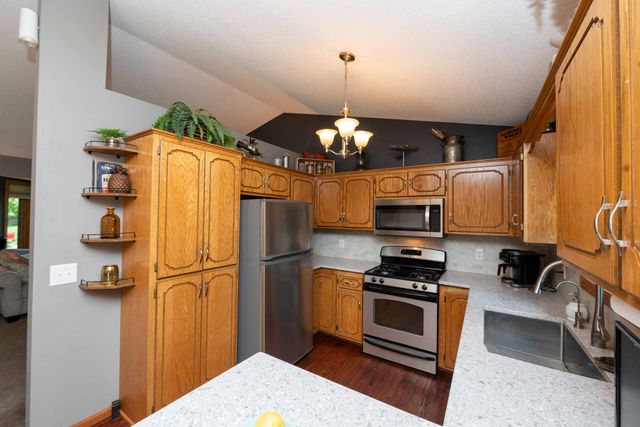 1322 138th Avenue NW, Andover, MN 55304