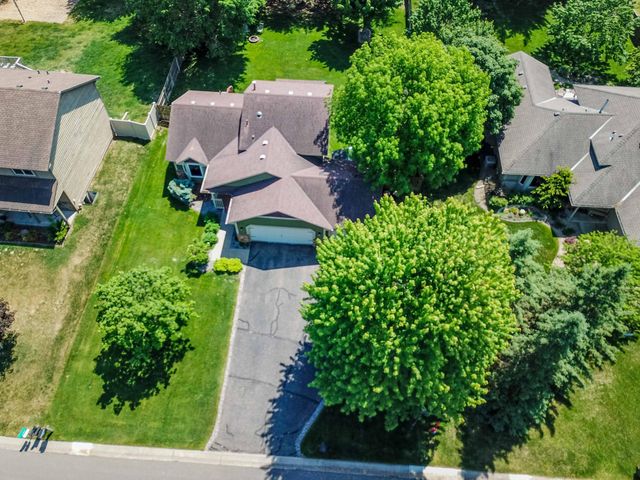 1322 138th Avenue NW, Andover, MN 55304