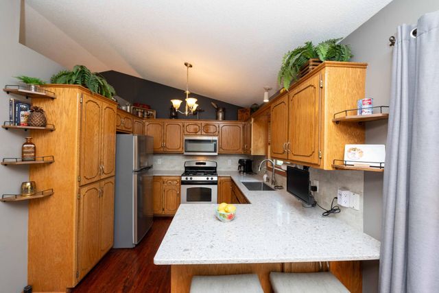 1322 138th Avenue NW, Andover, MN 55304