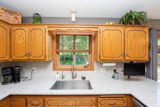 1322 138th Avenue NW, Andover, MN 55304