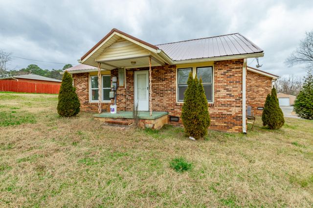 707 Cherokee Trail, Rossville, GA 30741