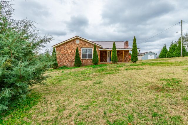 707 Cherokee Trail, Rossville, GA 30741