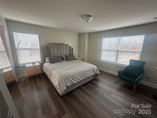 2004 Blewett Drive, Charlotte, NC 28269