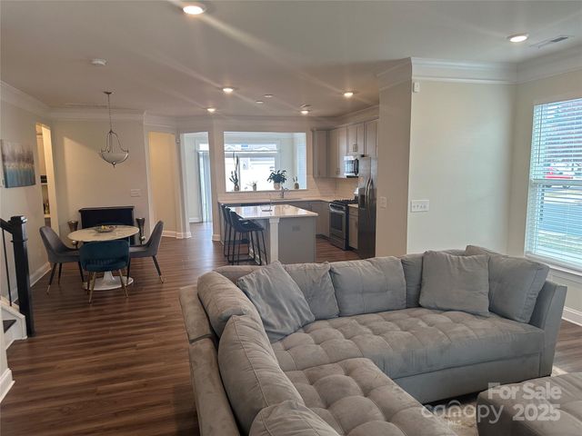 2004 Blewett Drive, Charlotte, NC 28269