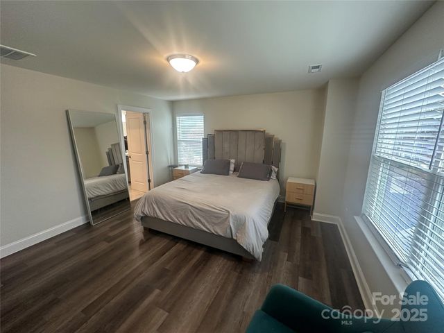 2004 Blewett Drive, Charlotte, NC 28269