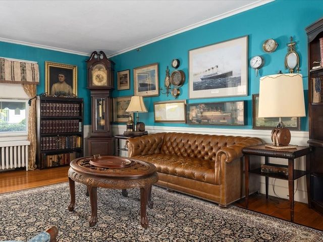 12 Goddard, Fall River, MA 02720