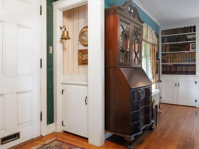 12 Goddard, Fall River, MA 02720