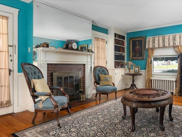 12 Goddard, Fall River, MA 02720