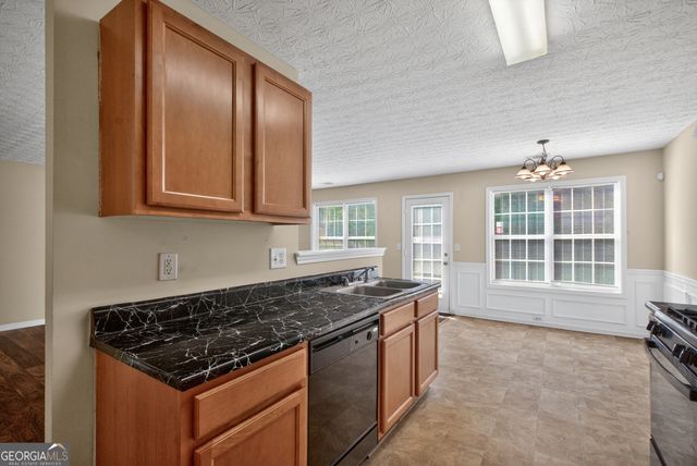 578 Shadow Lake Drive, Lithonia, GA 30058