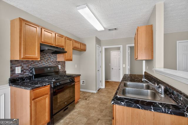 578 Shadow Lake Drive, Lithonia, GA 30058