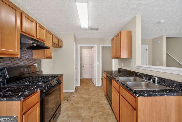 578 Shadow Lake Drive, Lithonia, GA 30058