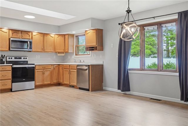 718 Greyhound Drive, New Lebanon, OH 45345
