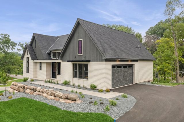 2706 Lakeview Court, Little Canada, MN 55117