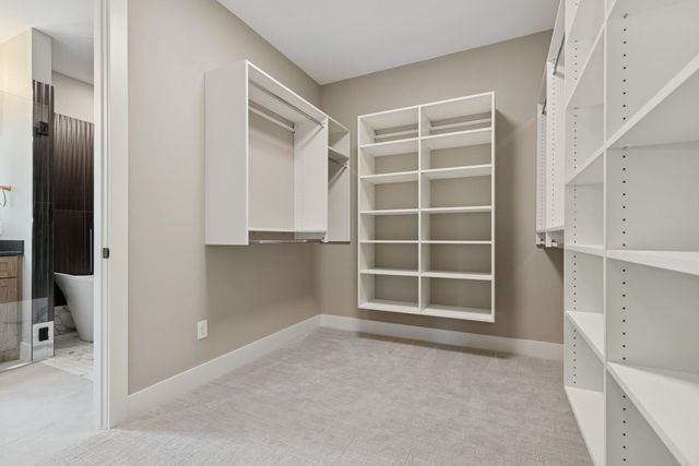 2706 Lakeview Court, Little Canada, MN 55117