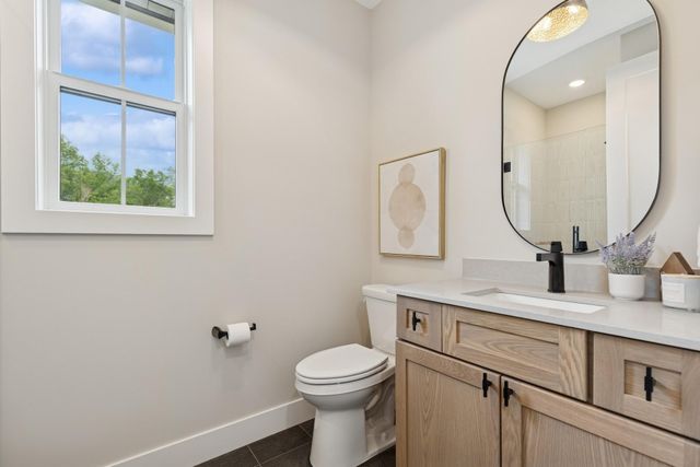 2706 Lakeview Court, Little Canada, MN 55117