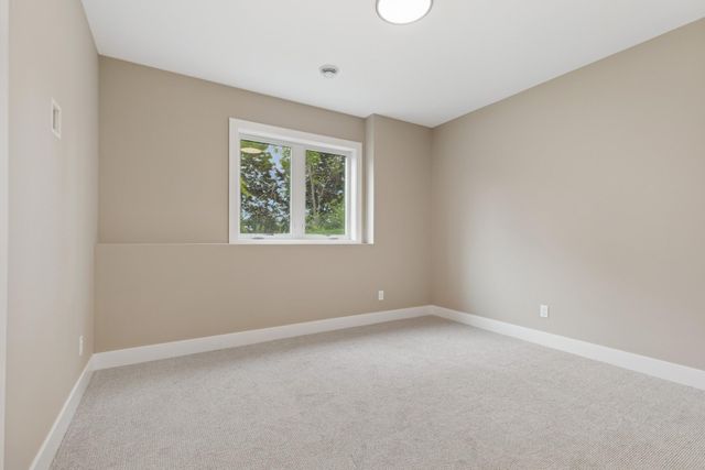 2706 Lakeview Court, Little Canada, MN 55117