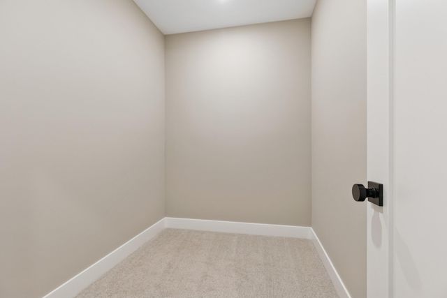 2706 Lakeview Court, Little Canada, MN 55117