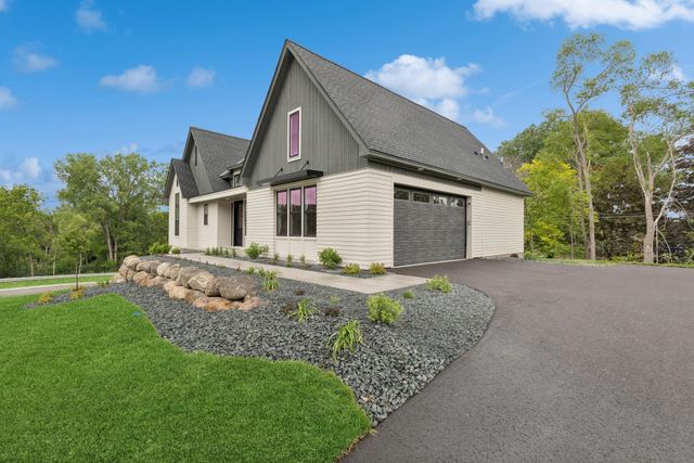 2706 Lakeview Court, Little Canada, MN 55117