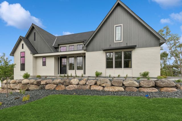 2706 Lakeview Court, Little Canada, MN 55117