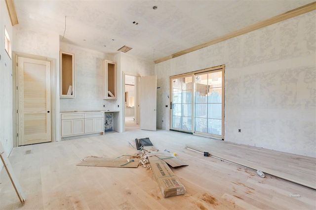 13700 Shoreline Boulevard, Edmond, OK 73013