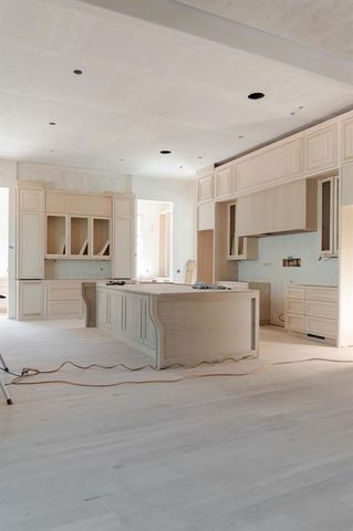 13700 Shoreline Boulevard, Edmond, OK 73013