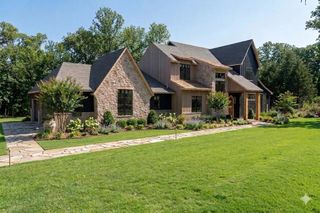 13700 Shoreline Boulevard, Edmond, OK 73013
