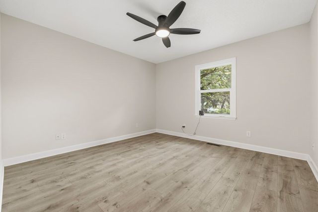 3556 Golden Rod Ct, Murrells Inlet, SC 29576