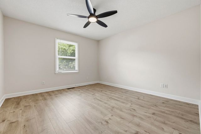 3556 Golden Rod Ct, Murrells Inlet, SC 29576