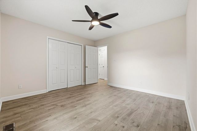 3556 Golden Rod Ct, Murrells Inlet, SC 29576