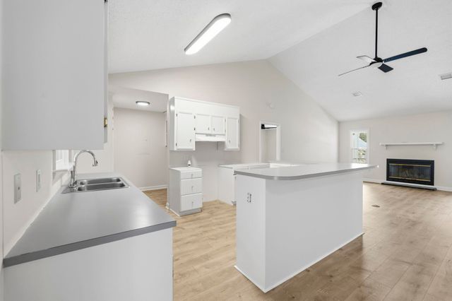 3556 Golden Rod Ct, Murrells Inlet, SC 29576