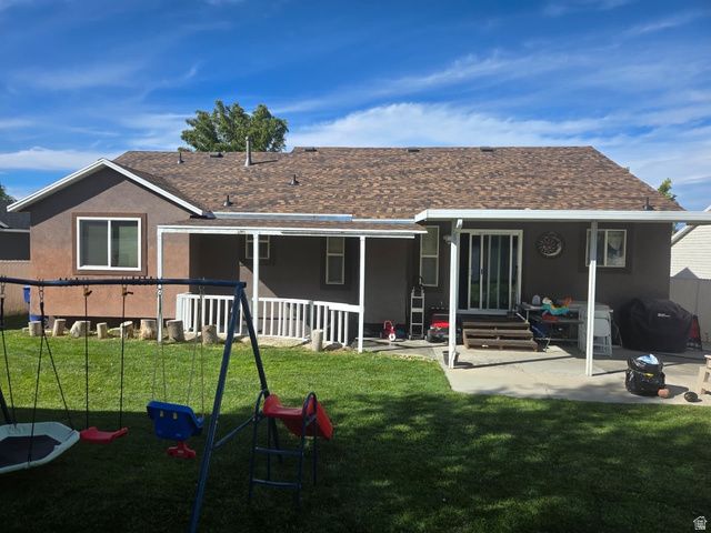 8031 W DANBURY DR, Magna, UT 84044