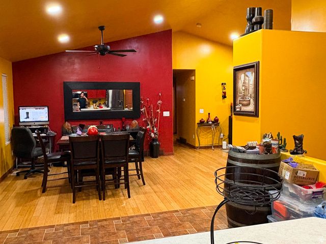 8031 W DANBURY DR, Magna, UT 84044