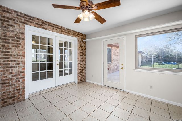 1106 Renee, Seguin, TX 78155