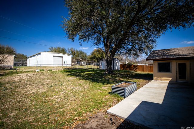 1106 Renee, Seguin, TX 78155