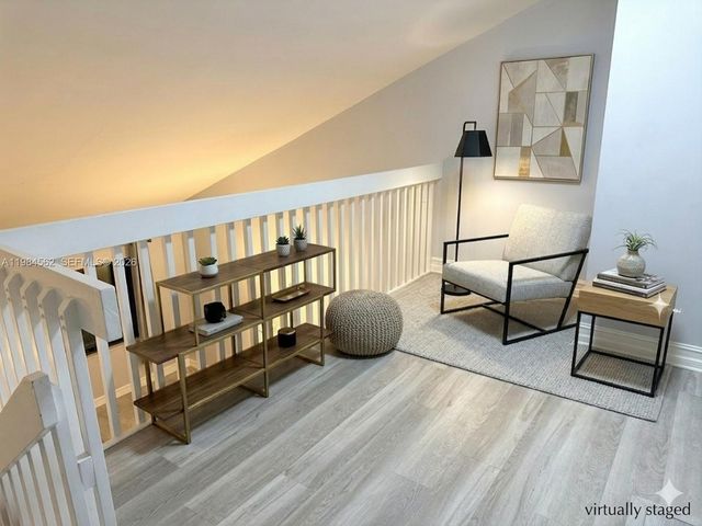 1455 Holly Heights Dr 17, Fort Lauderdale, FL 33304