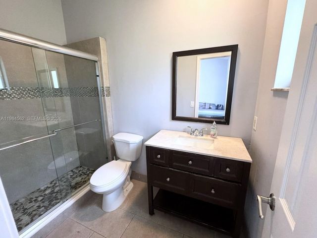 1455 Holly Heights Dr 17, Fort Lauderdale, FL 33304