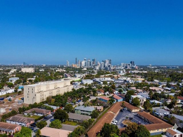 1455 Holly Heights Dr 17, Fort Lauderdale, FL 33304