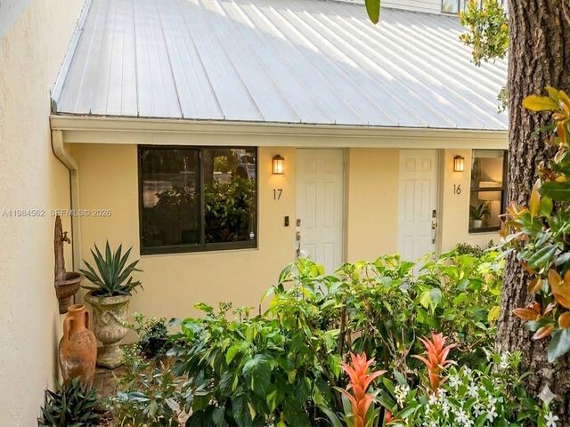 1455 Holly Heights Dr 17, Fort Lauderdale, FL 33304