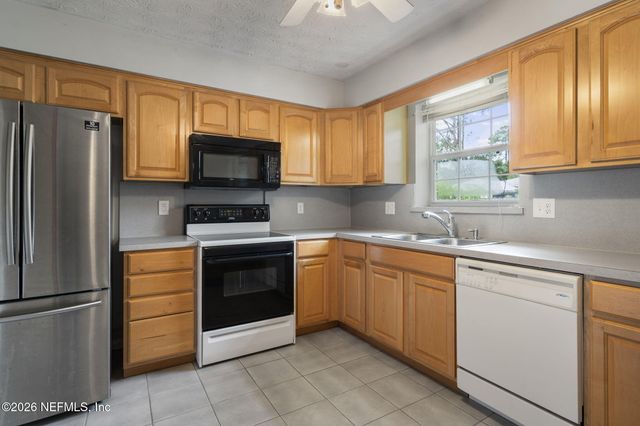 11546 WOODGLEN Way, Jacksonville, FL 32223