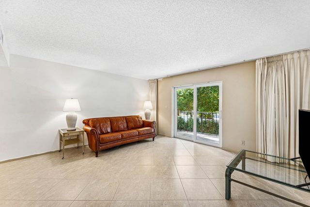 3909 N Ocean Boulevard 106, Fort Lauderdale, FL 33308