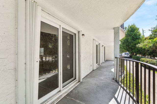 3909 N Ocean Boulevard 106, Fort Lauderdale, FL 33308