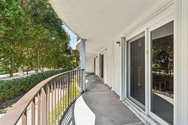 3909 N Ocean Boulevard 106, Fort Lauderdale, FL 33308