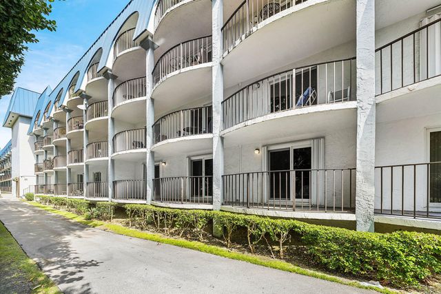 3909 N Ocean Boulevard 106, Fort Lauderdale, FL 33308