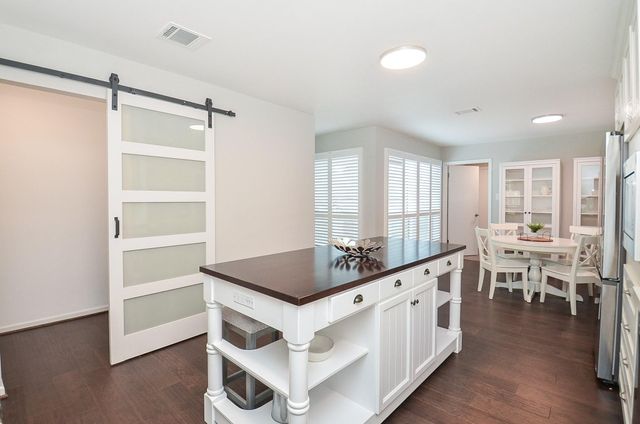 1754 Carriage Way, Sugar Land, TX 77478