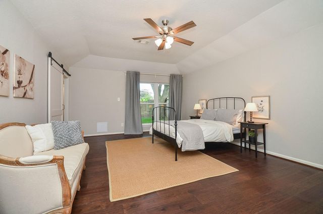 1754 Carriage Way, Sugar Land, TX 77478